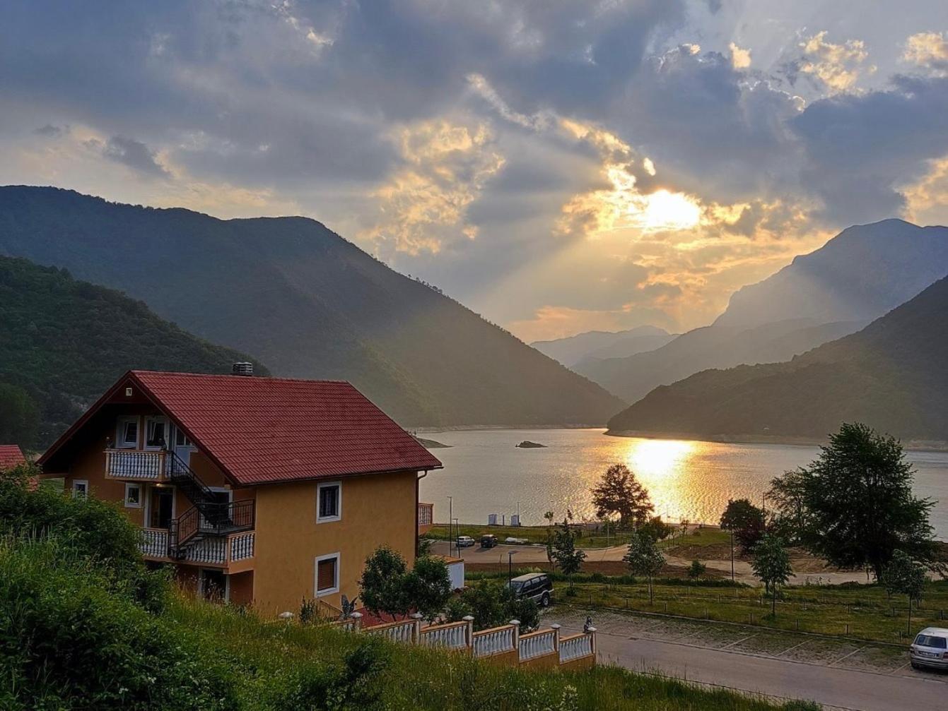 Apartment Lakeview Plužine Exteriér fotografie