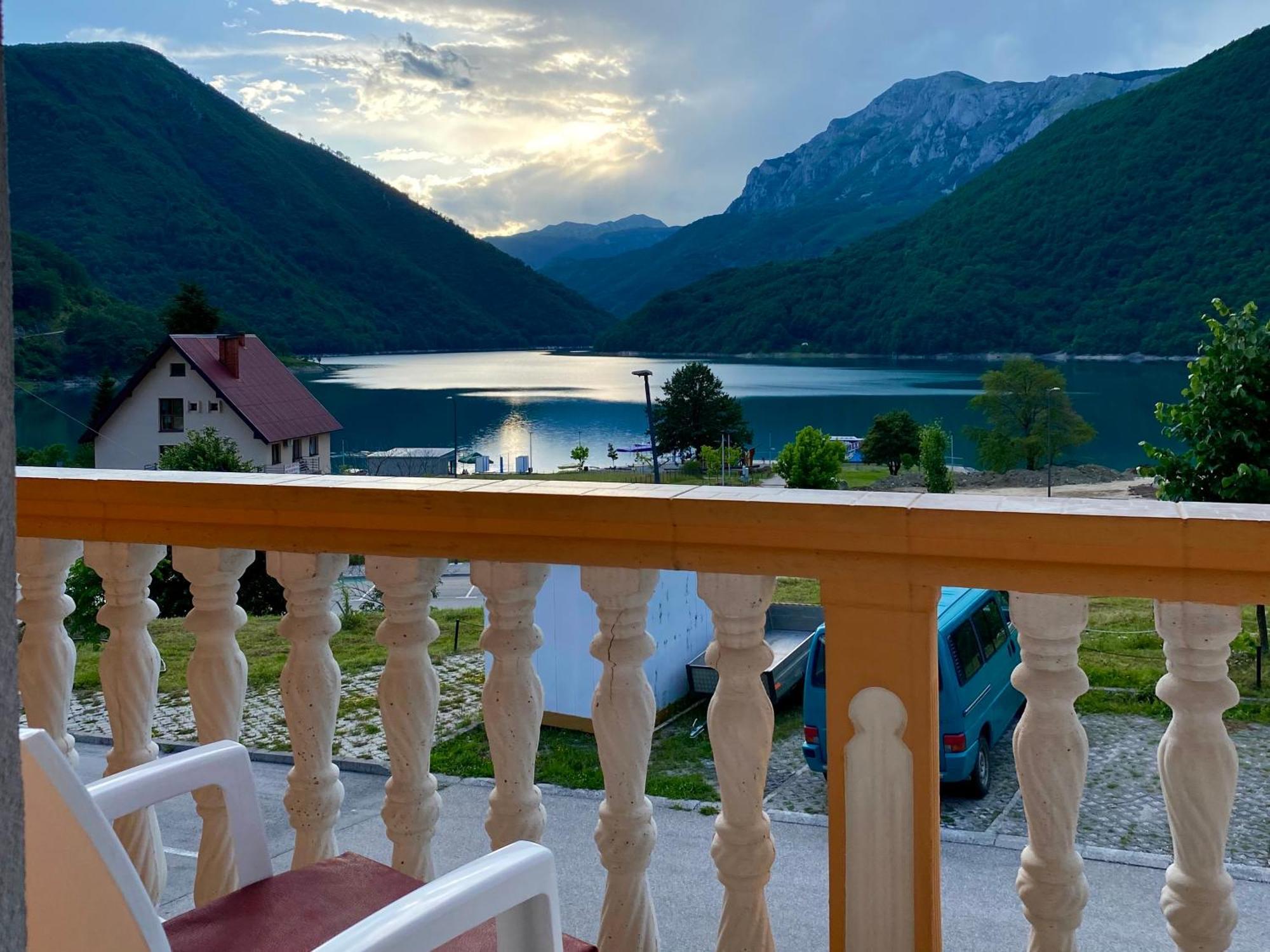 Apartment Lakeview Plužine Exteriér fotografie